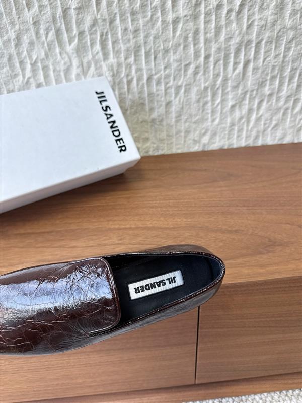 20251127171420415 320